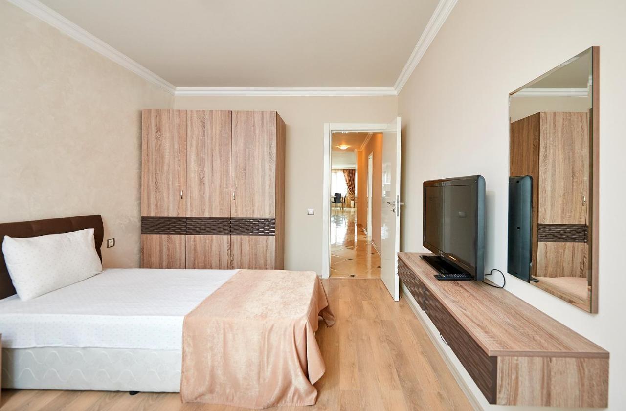 Boutique Rose Gardens Pomorie Aparthotel Ngoại thất bức ảnh