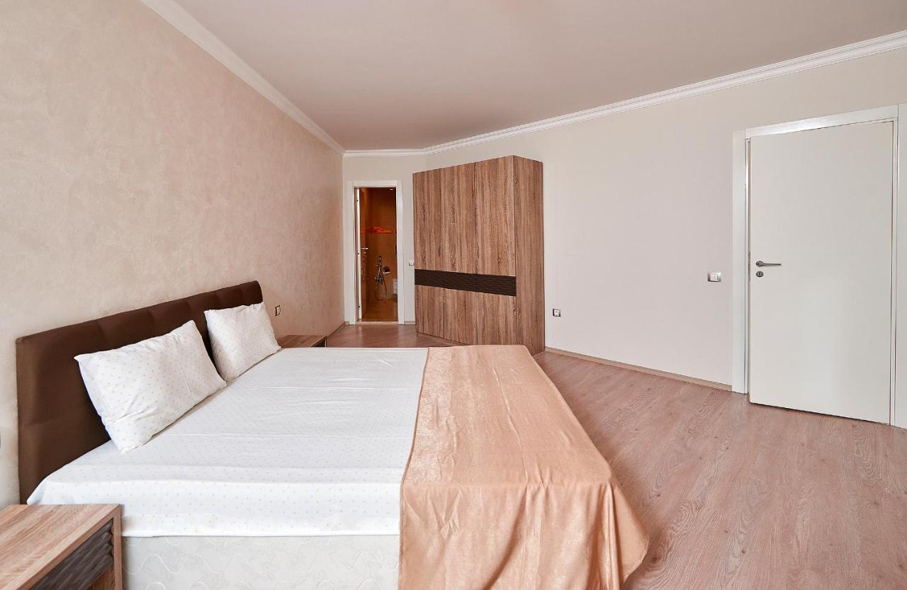 Boutique Rose Gardens Pomorie Aparthotel Ngoại thất bức ảnh