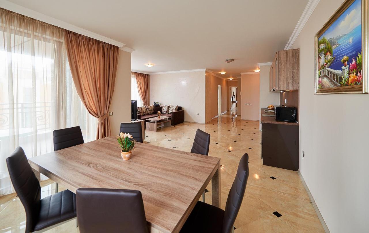 Boutique Rose Gardens Pomorie Aparthotel Ngoại thất bức ảnh
