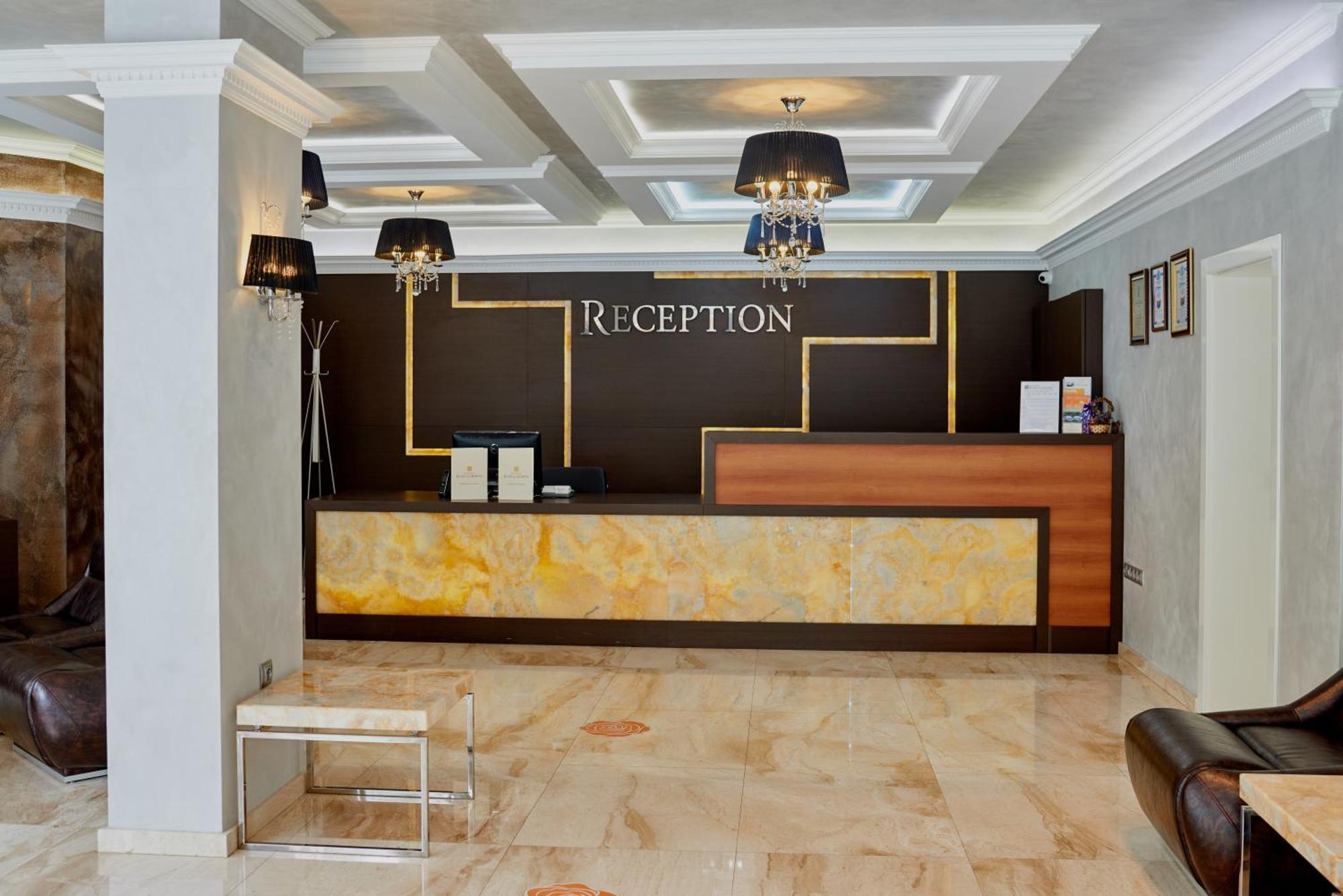 Boutique Rose Gardens Pomorie Aparthotel Ngoại thất bức ảnh